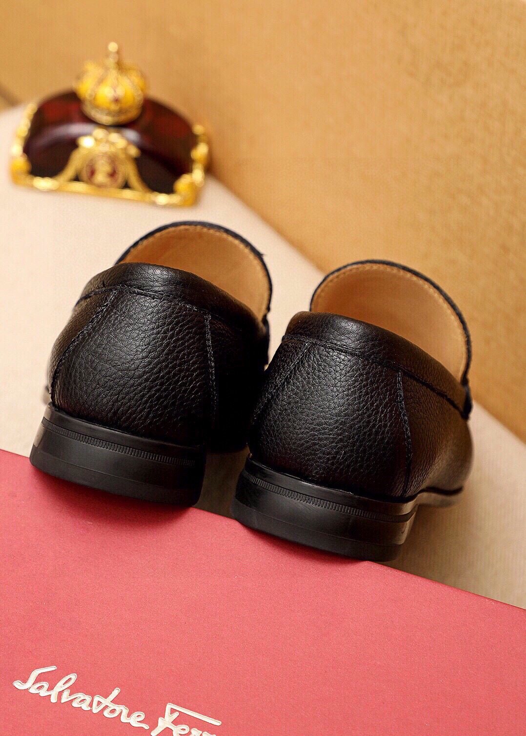 Ferragamo Black Pebbled Leather Loafers