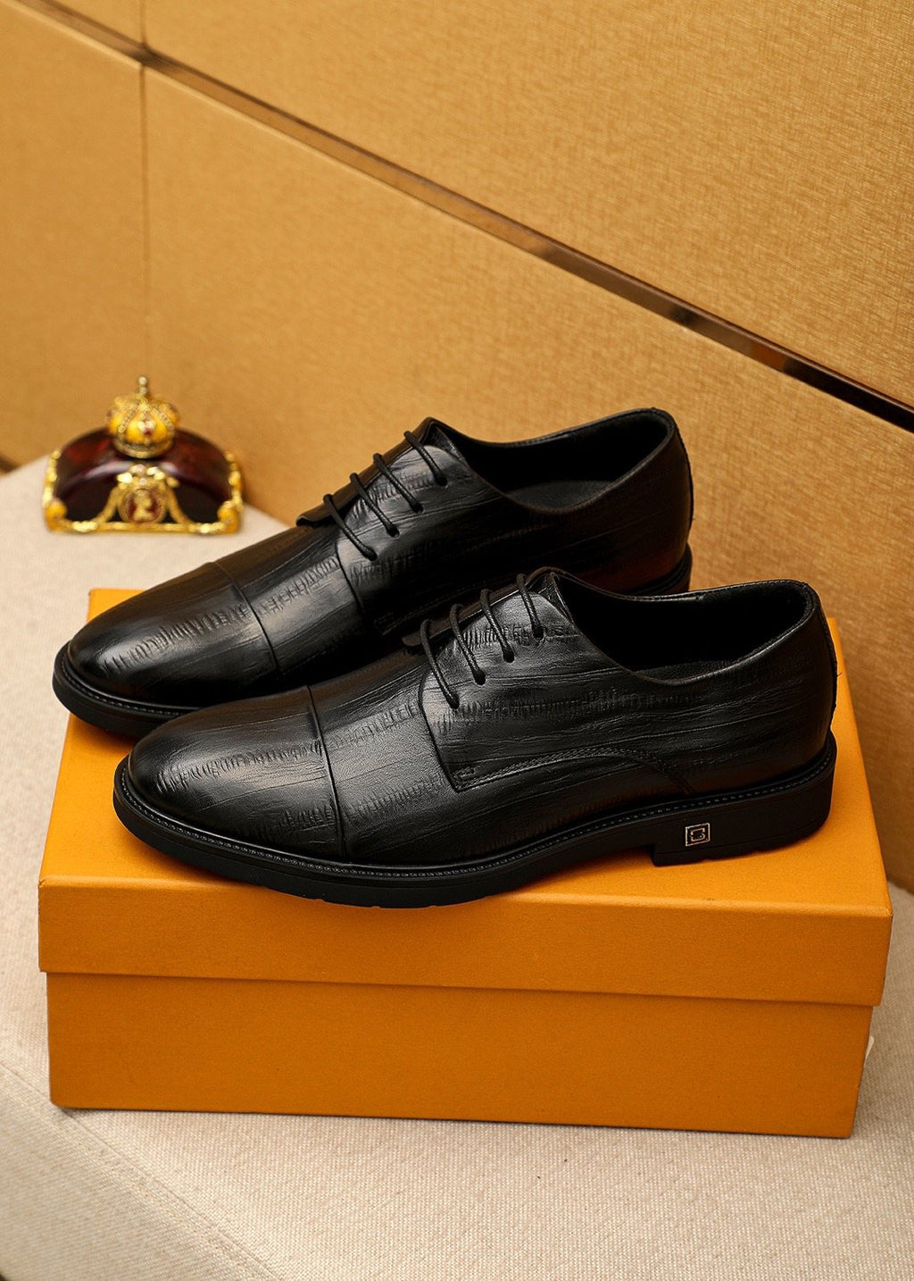 Louis Vuitton Black Lace-Up Dress Shoes - Leather Lining